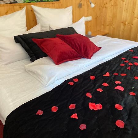 Hotel Wilder Mann Feuchtwangen Luaran gambar