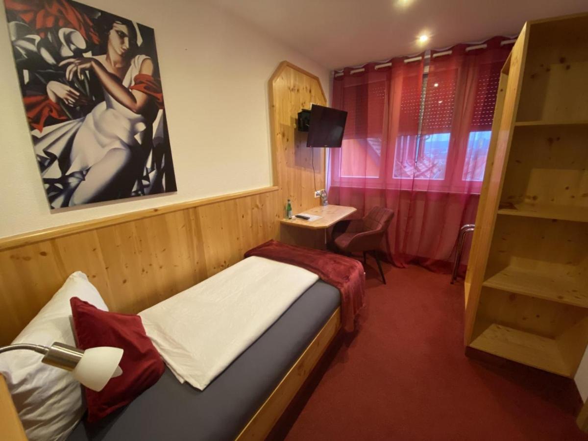 Hotel Wilder Mann Feuchtwangen Luaran gambar