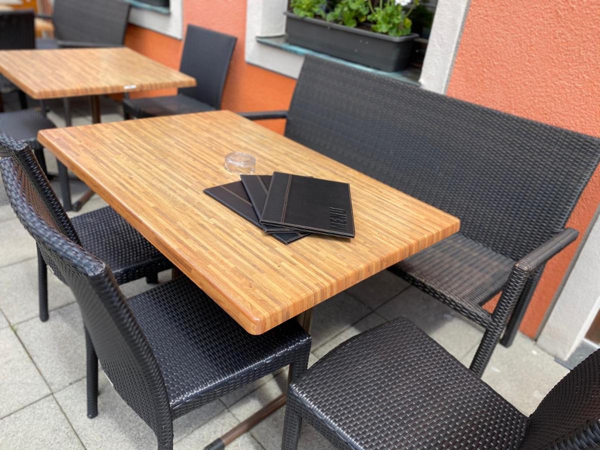 Hotel Wilder Mann Feuchtwangen Luaran gambar