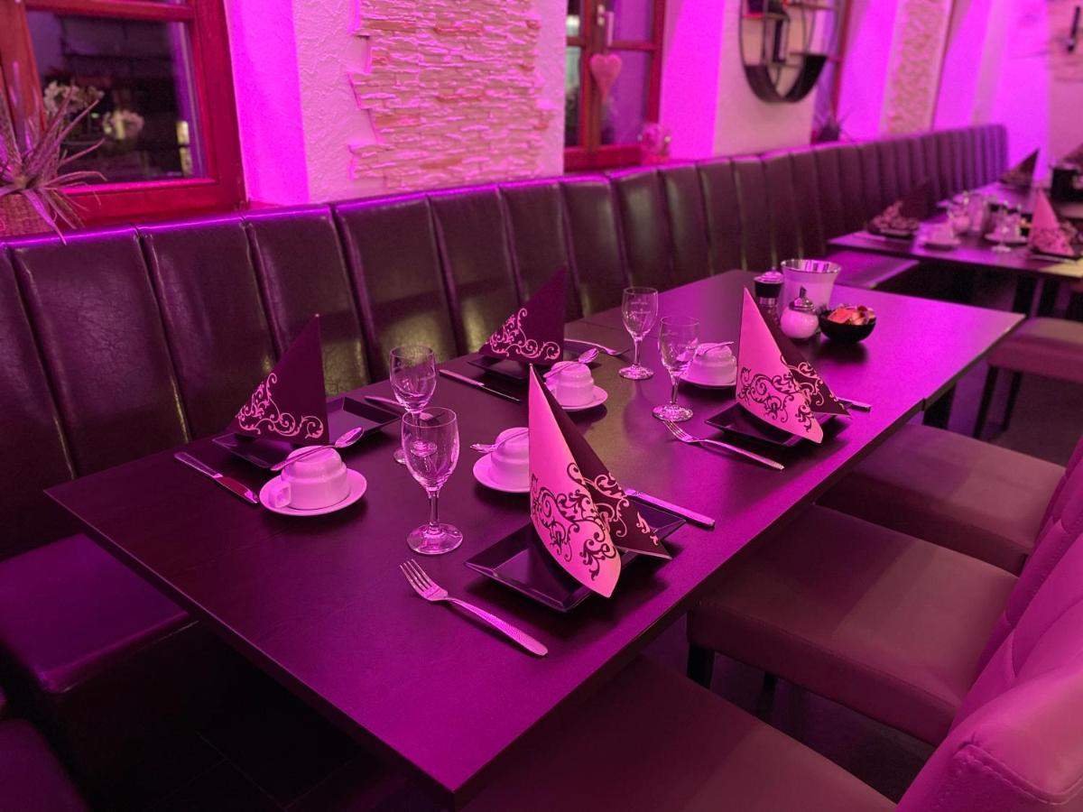 Hotel Wilder Mann Feuchtwangen Luaran gambar