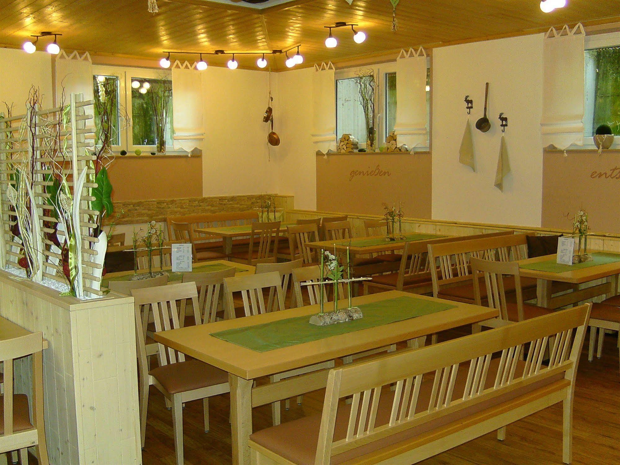 Hotel Wilder Mann Feuchtwangen Luaran gambar